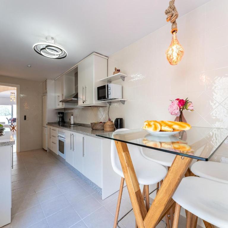Cosy holiday apartment in Elviria, Marbella - Apartamento de 2 dormitorios - 16