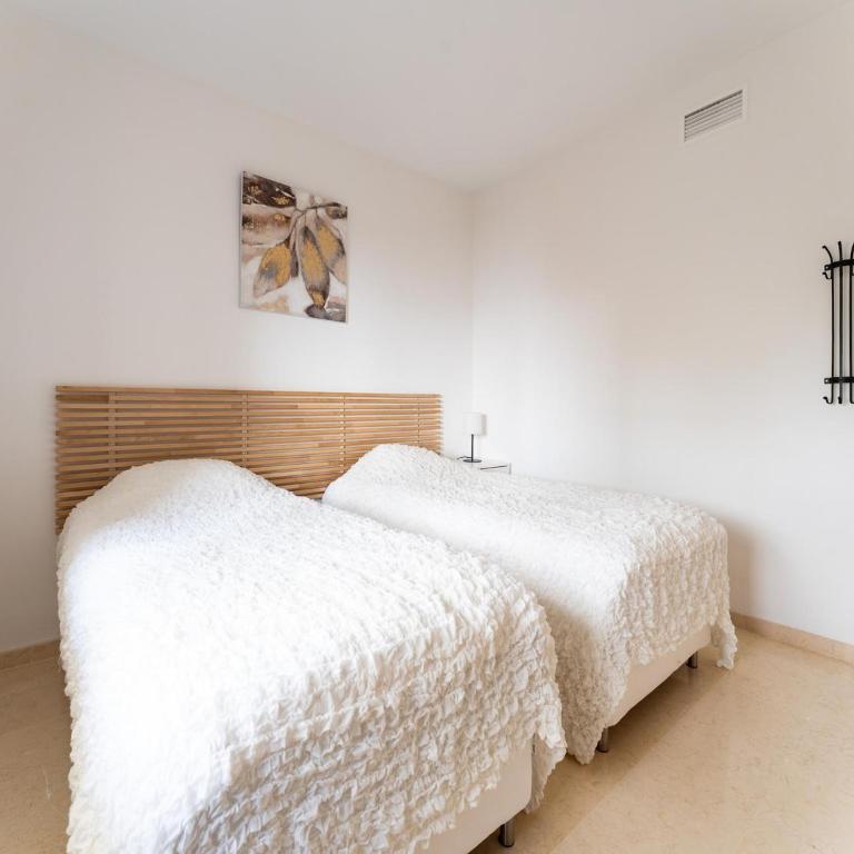 Cosy holiday apartment in Elviria, Marbella - Apartamento de 2 dormitorios - 19