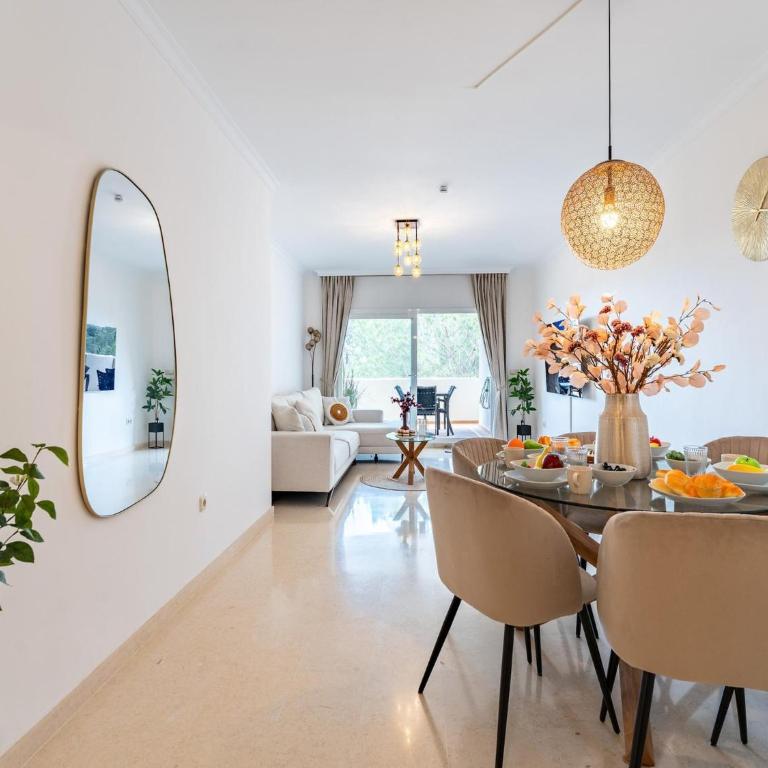Cosy holiday apartment in Elviria, Marbella - Apartamento de 2 dormitorios - 12