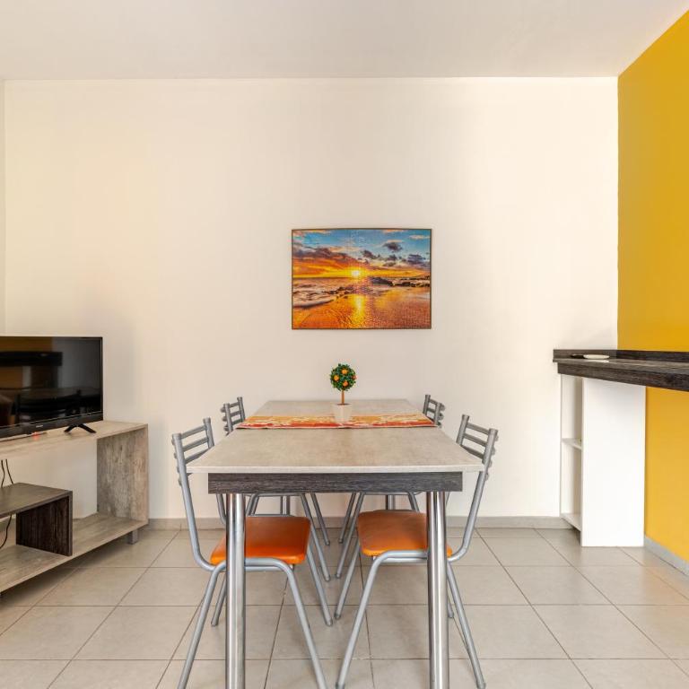 Departamentos Brown -WiFi 100 MB - Cochera - Parrilla - Aire - TV Cable - Apartamento de 1 dormitorio - 14
