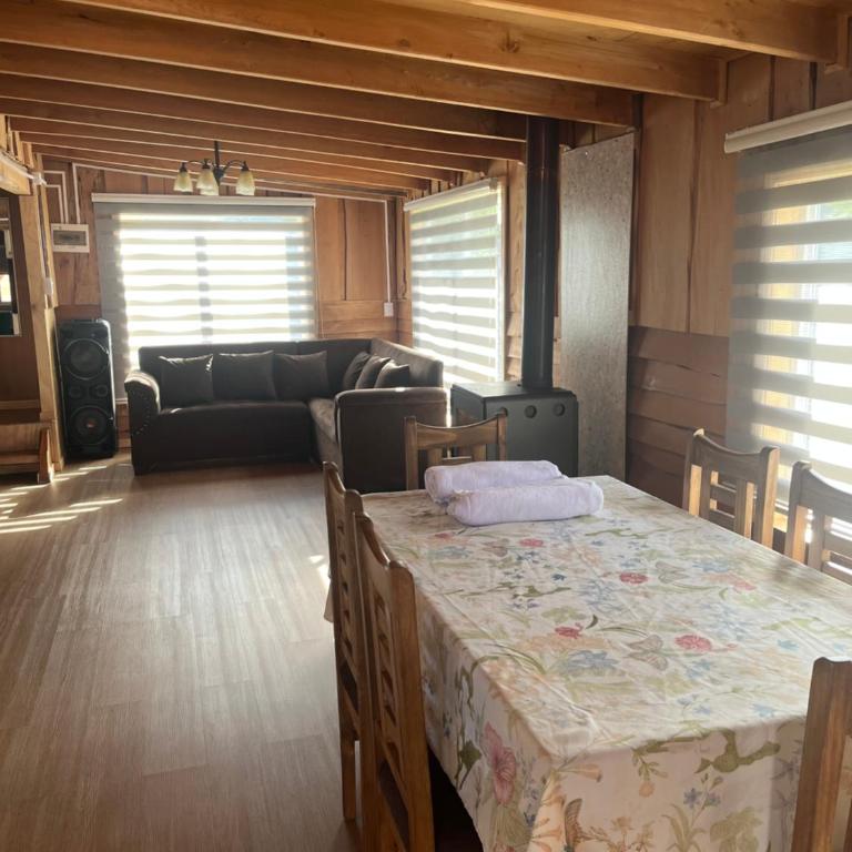 Cabañas el mañio - Four-Bedroom House - 14