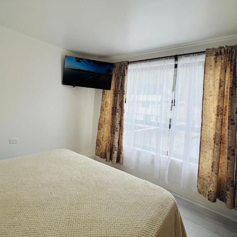 Luxury Apartment with Jacuzzi 2 Bedroom 2 Bath - Two-Bedroom Apartment - 12