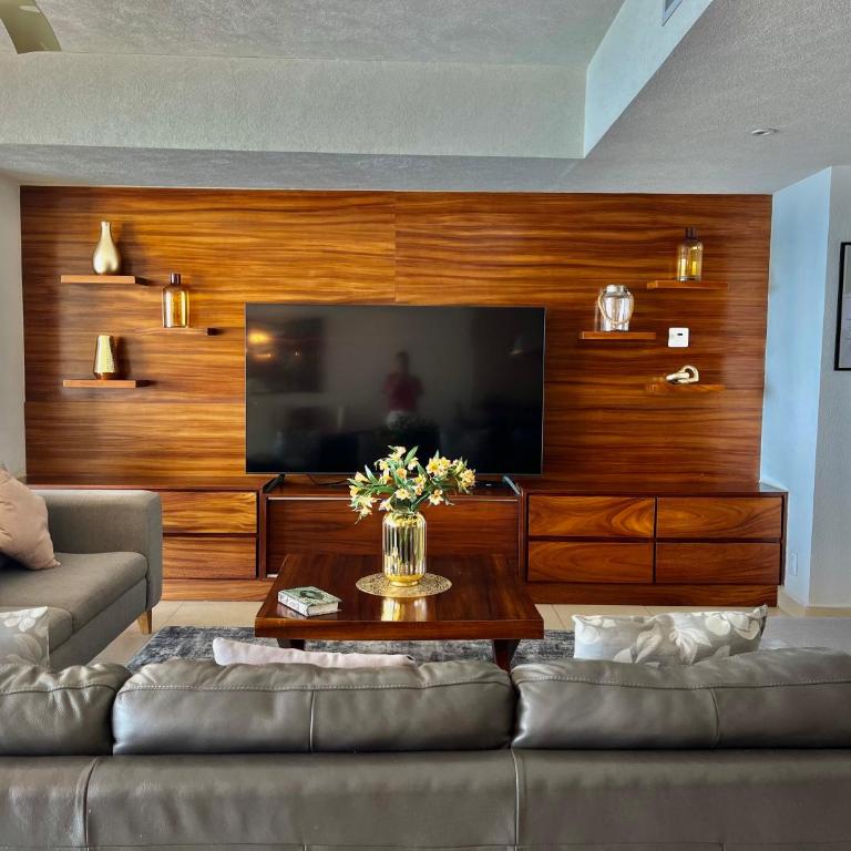 Grand Venetian Beachfront Condos - Apartamento con terraza - 32