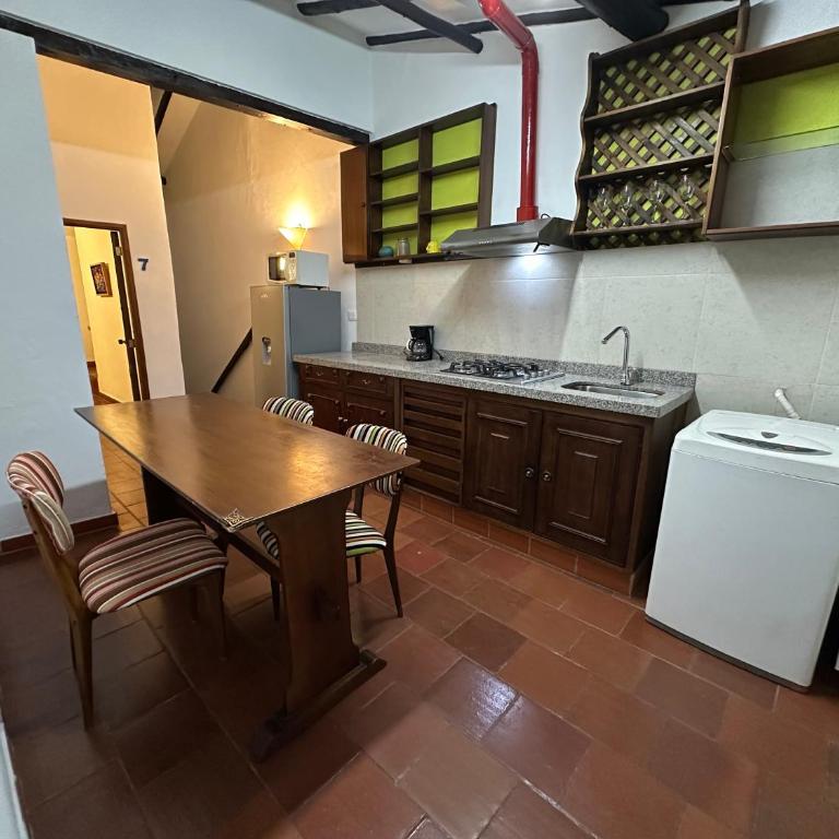 Casa Raíz Apartahotel en Villa de Leyva - Apartment with Balcony - 6