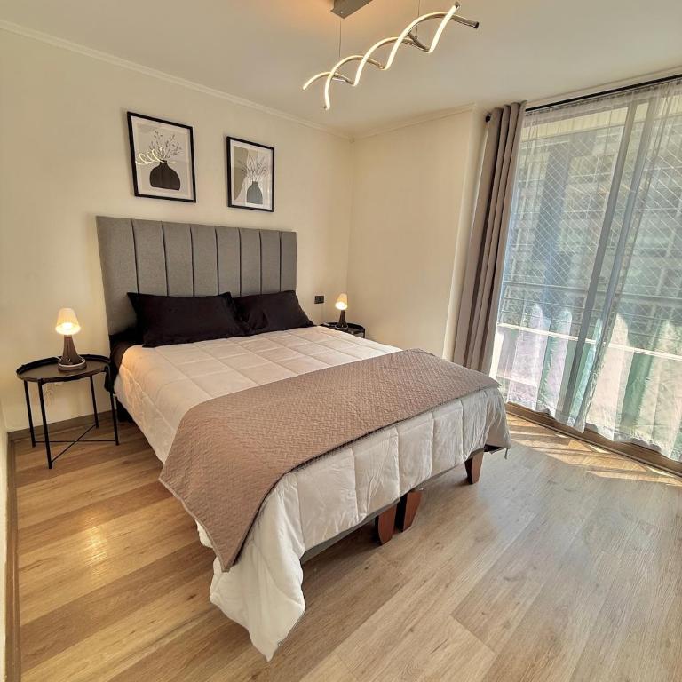 Bello Depa con parqueadero gratis y ubicación insuperable cercano a shoppings y puntos turísticos - Two-Bedroom Apartment - 15