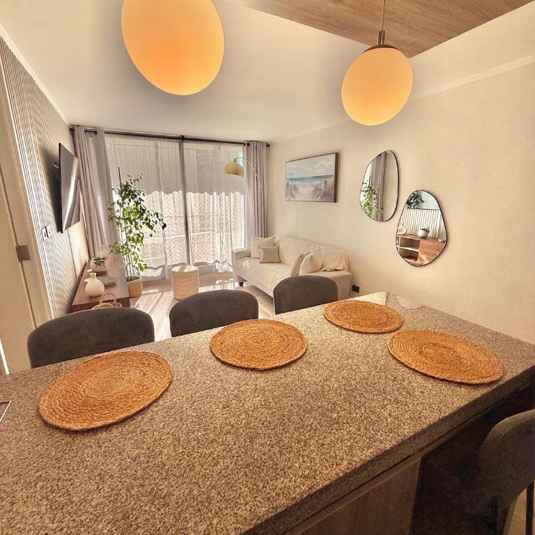 Bello Depa con parqueadero gratis y ubicación insuperable cercano a shoppings y puntos turísticos - Two-Bedroom Apartment - 8