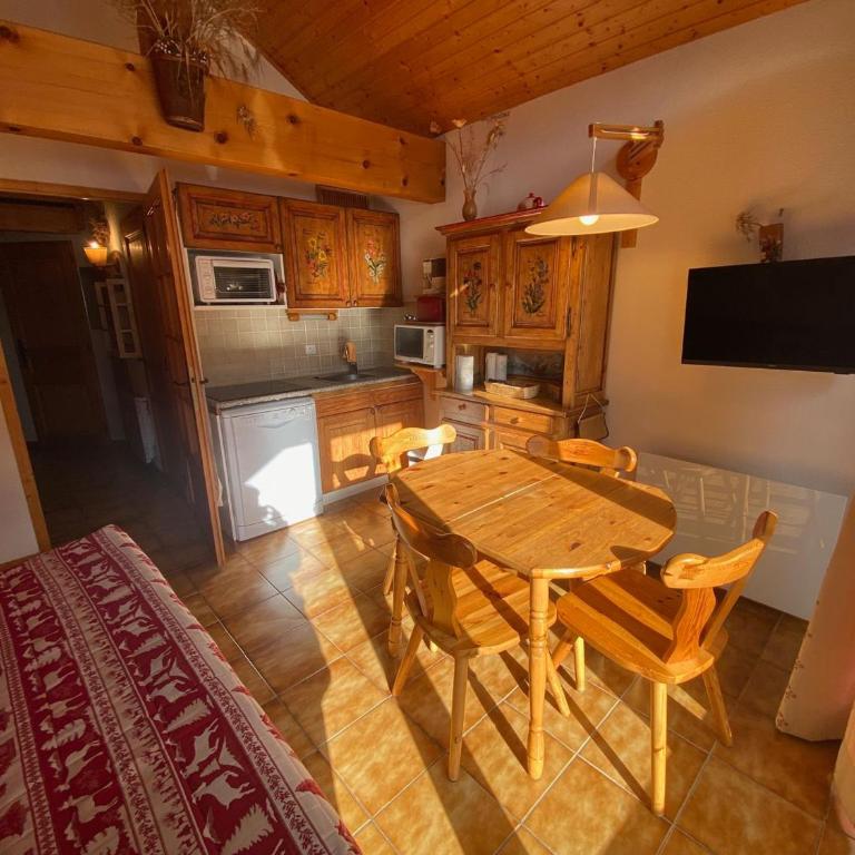 Duplex Châtel 6 pers avec balcon proche télécabine - FR-1-693-117 - Appartement - 6