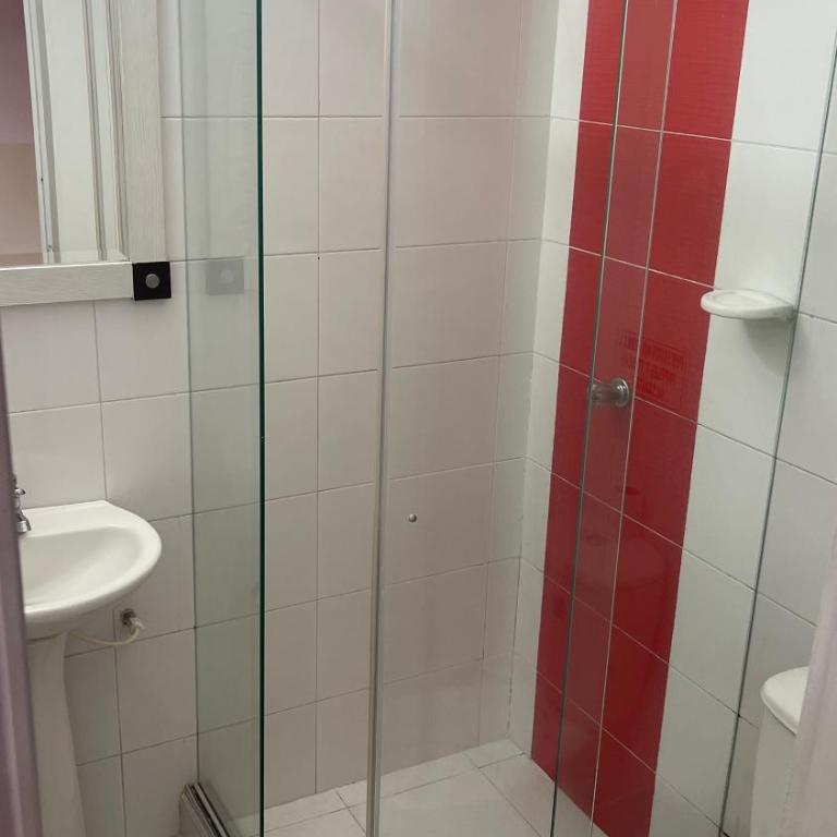 Hotel D colors - Habitación Doble con baño privado - 4