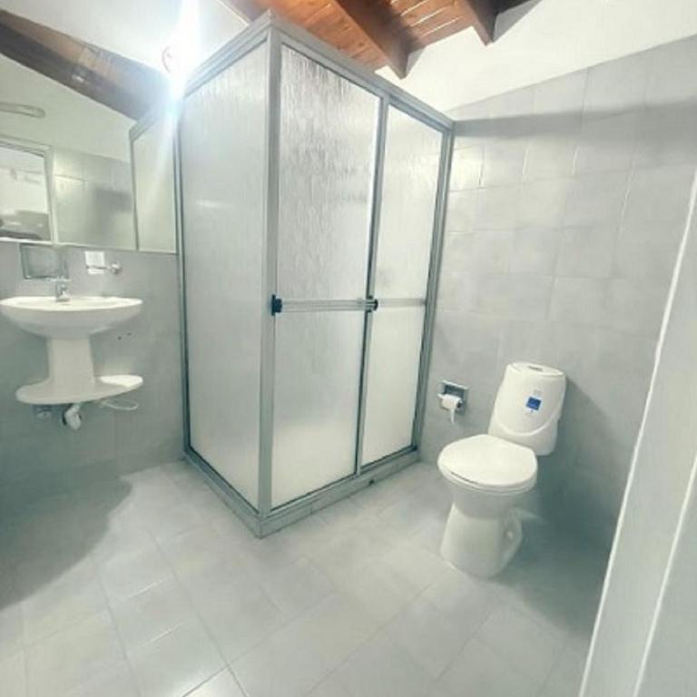 CASA GAMA Your spring in Medellín - Four-Bedroom House - 11