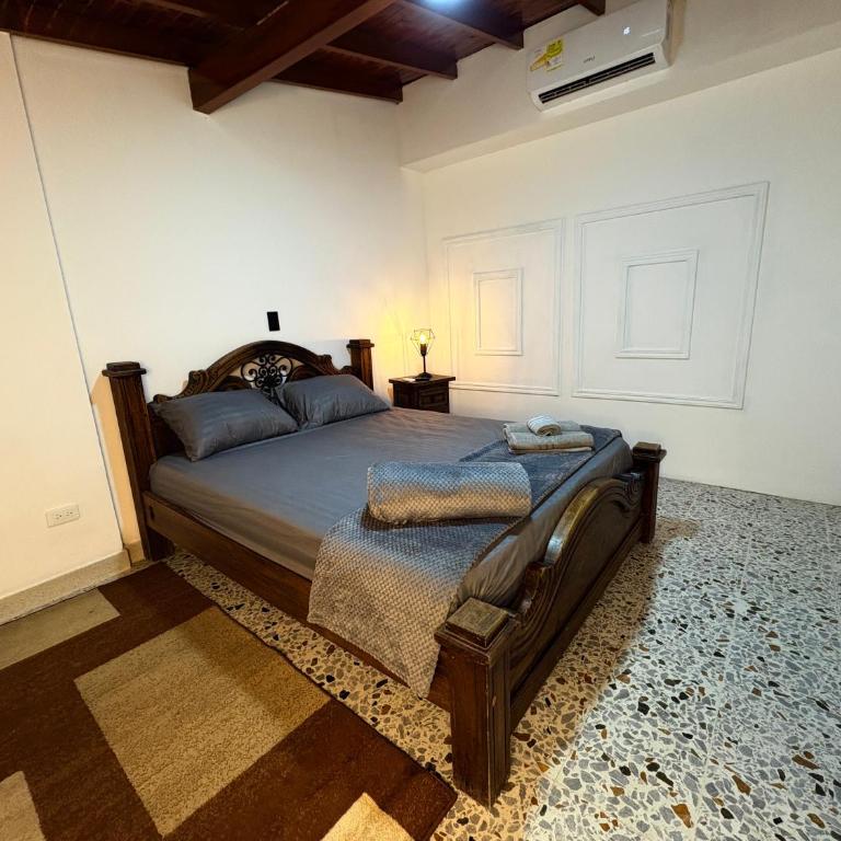 CASA GAMA Your spring in Medellín - Four-Bedroom House - 9