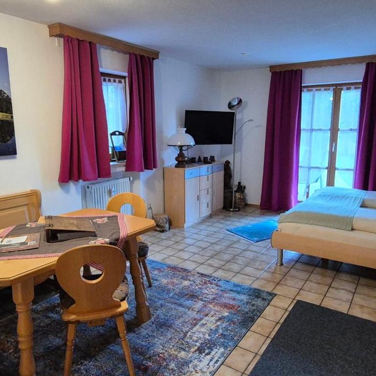 Ferienwohnungen Romeo-Julio-Mittenwald - Apartment with Mountain View - 18