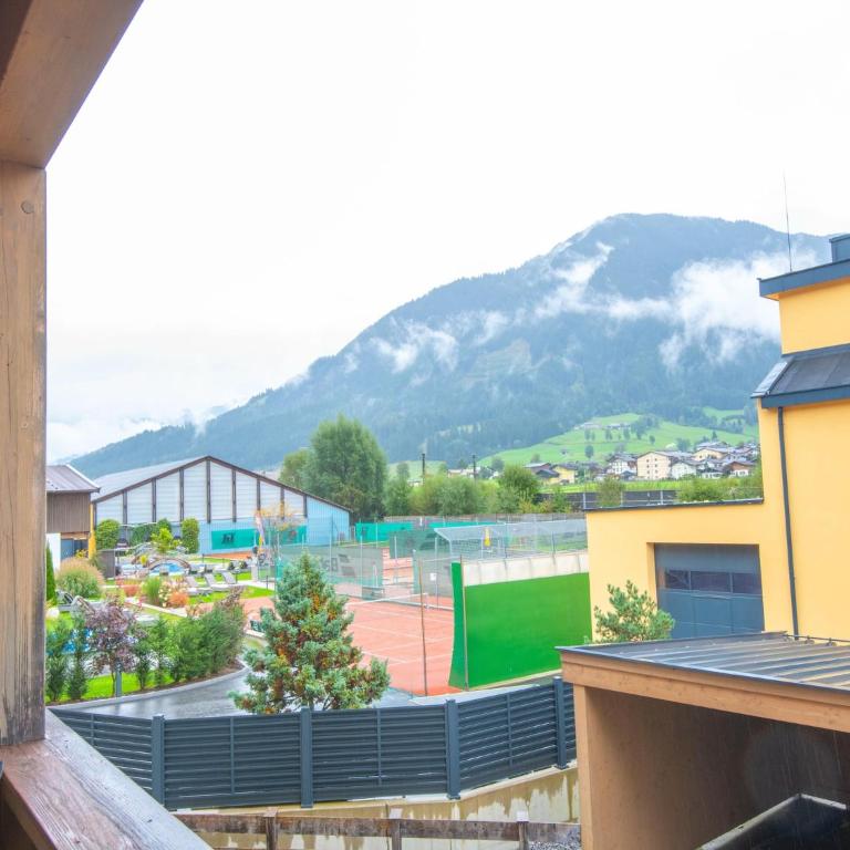 Modern Apartment near Ski Area in Brixen im Thale - Apartment mit 3 Schlafzimmern - 35