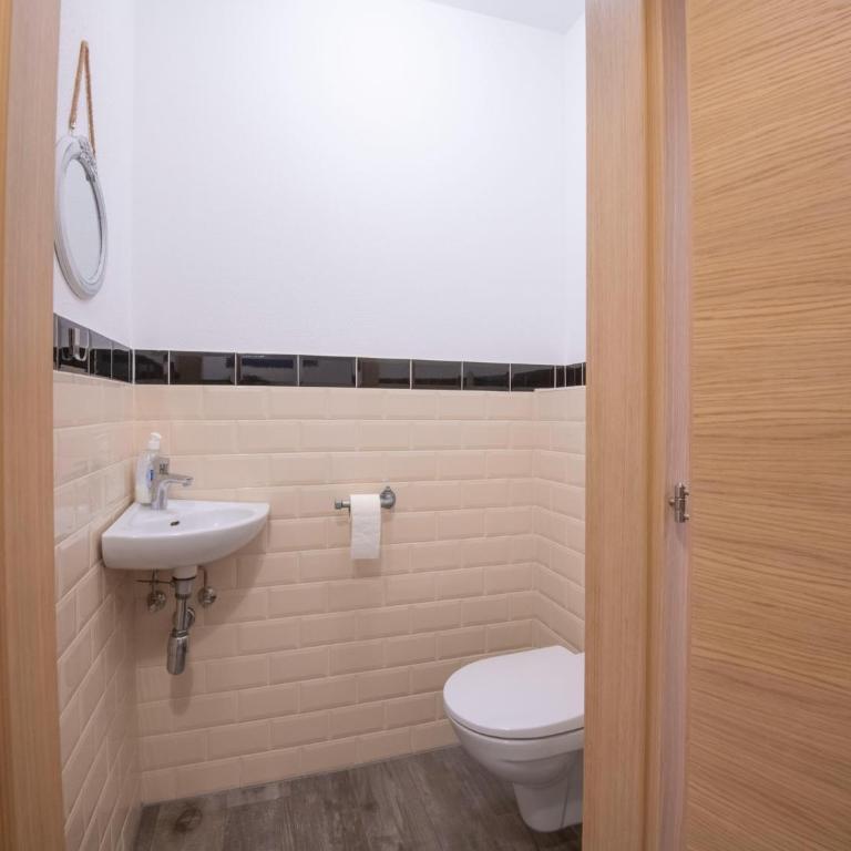 Modern Apartment near Ski Area in Brixen im Thale - Apartment mit 3 Schlafzimmern - 1