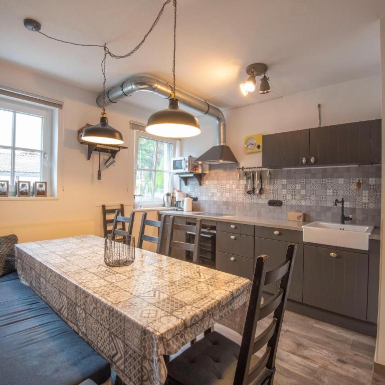 Modern Apartment near Ski Area in Brixen im Thale - Apartment mit 3 Schlafzimmern - 28