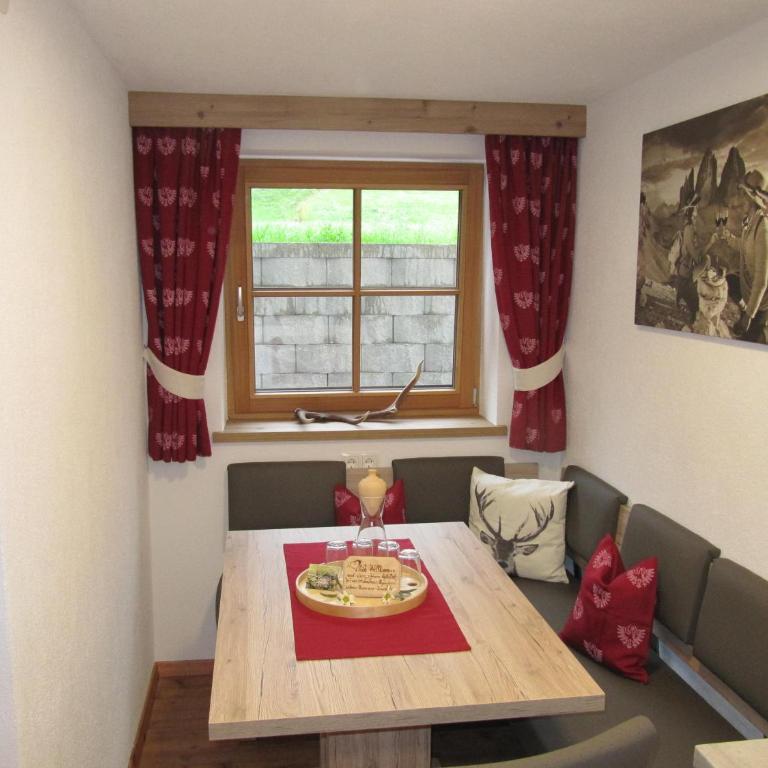 Landhaus Alpenjäger - Apartment mit 2 Schlafzimmern - 4