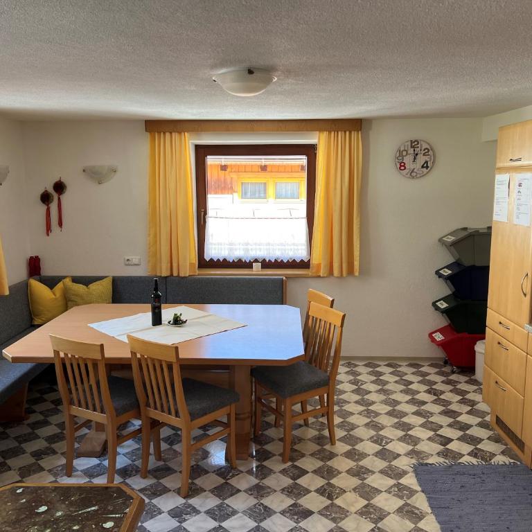 Gästehaus Kleinheinz - Apartment mit 5 Schlafzimmern - 8