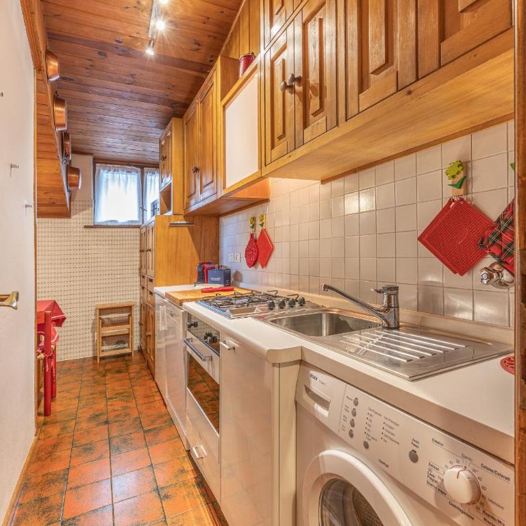 Casa Fior di Ghiaccio - Appartamento con Vista e Balcone - 3