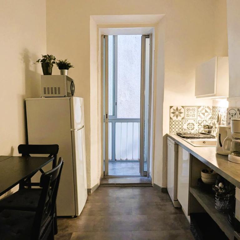 Cuneo - Appartamento con 1 Camera da Letto - 2