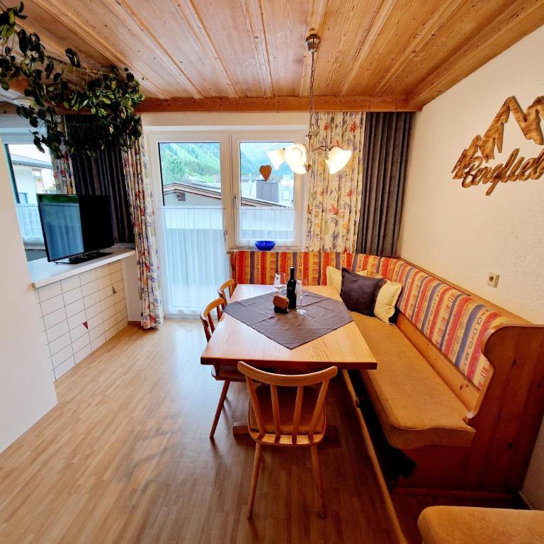 Haus Daheim - Apartment mit 3 Schlafzimmern und Balkon - 7