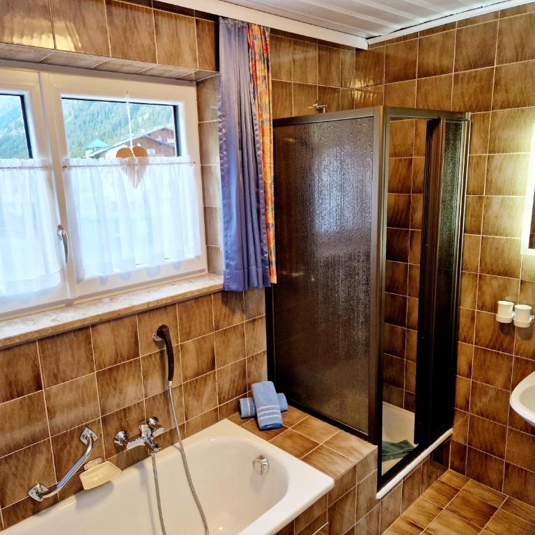 Haus Daheim - Apartment mit 3 Schlafzimmern und Balkon - 13