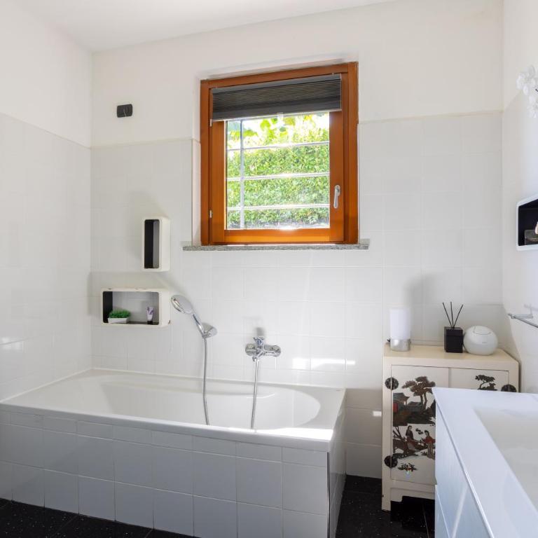 Relaxing Oasis Villa with Private Pool & View - Casa Vacanze - 14