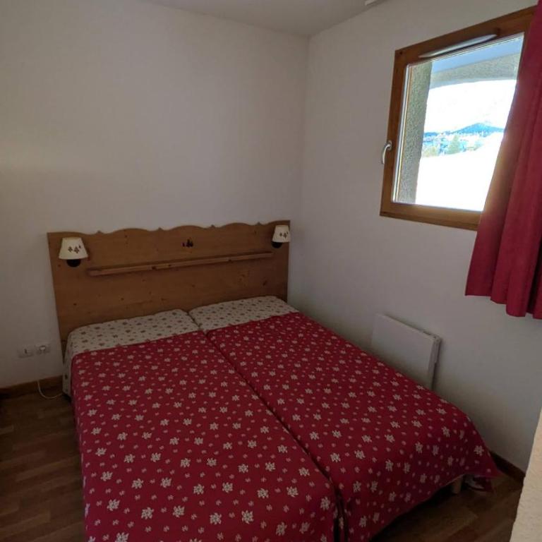 Appartement 3 pieces 6 personnes, 2 chambres, wifi fibre gratuit, piscine l'été et au pied des pistes l'hiver - Appartement 2 Chambres - 23