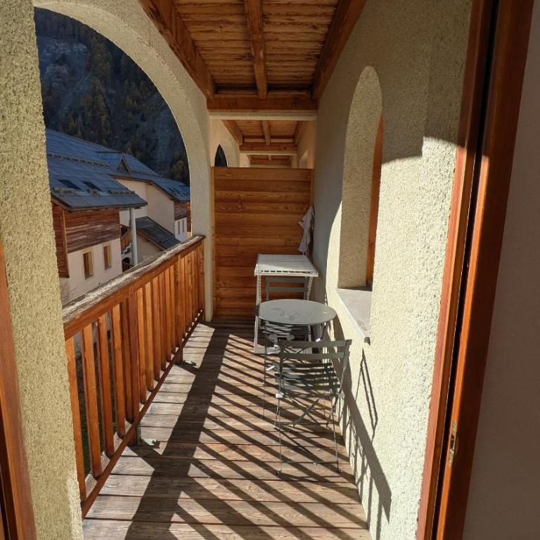 Appartement 3 pieces 6 personnes, 2 chambres, wifi fibre gratuit, piscine l'été et au pied des pistes l'hiver - Appartement 2 Chambres - 22