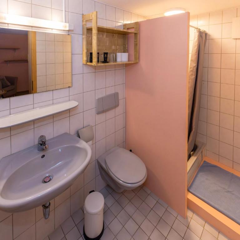 Goldiger Hirsch Pension mit Gemeinschaftsküche - Doppelzimmer - 1