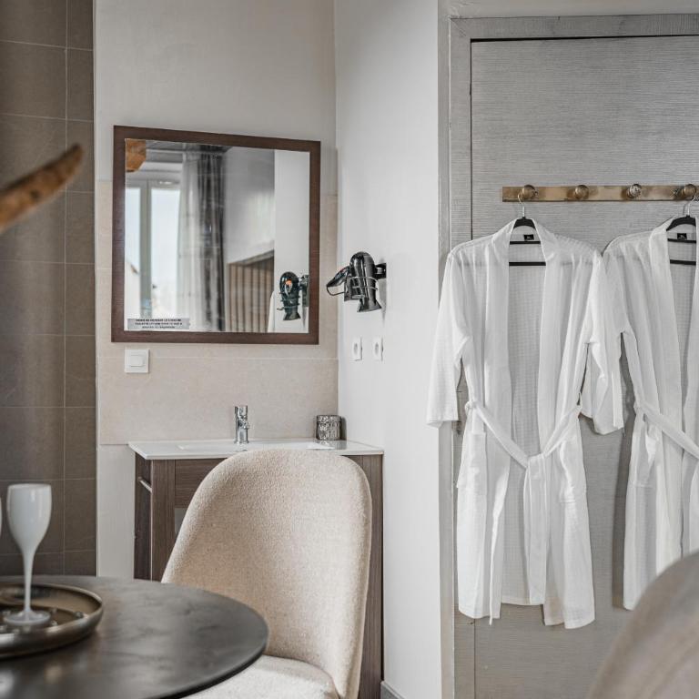 Cocoon du Lac Charavines jacuzzi-wifi-parking - Appartement 1 Chambre - 18