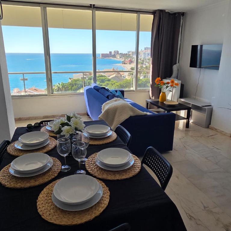 Apartamento en Benalmádena en la playa con piscina Frontal al mar - Apartamento de 2 dormitorios - 9