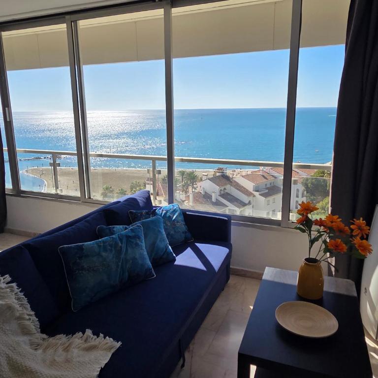 Apartamento en Benalmádena en la playa con piscina Frontal al mar - Apartamento de 2 dormitorios - 10