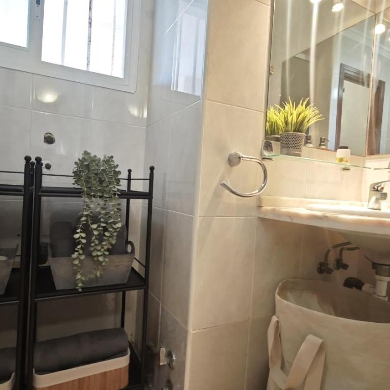 Apartamento en Benalmádena en la playa con piscina Frontal al mar - Apartamento de 2 dormitorios - 20