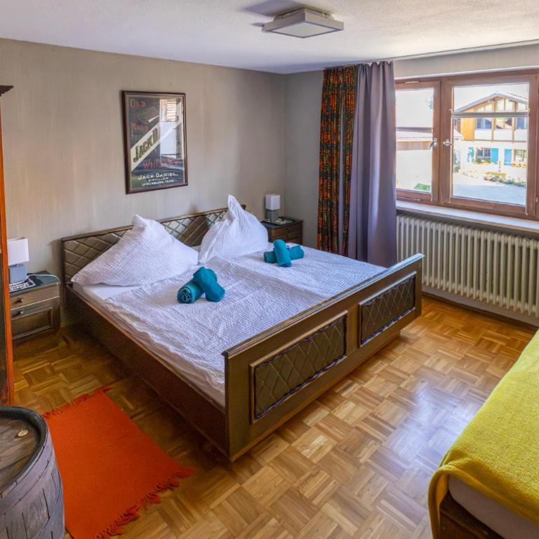 Goldiger Hirsch Pension mit Gemeinschaftsküche - Doppelzimmer - 1
