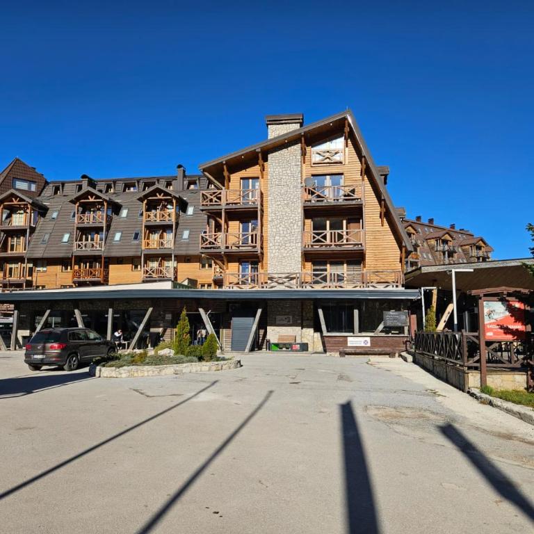 Privatni Apartman A31 Vučko Aparthotel - One-Bedroom Apartment - 14