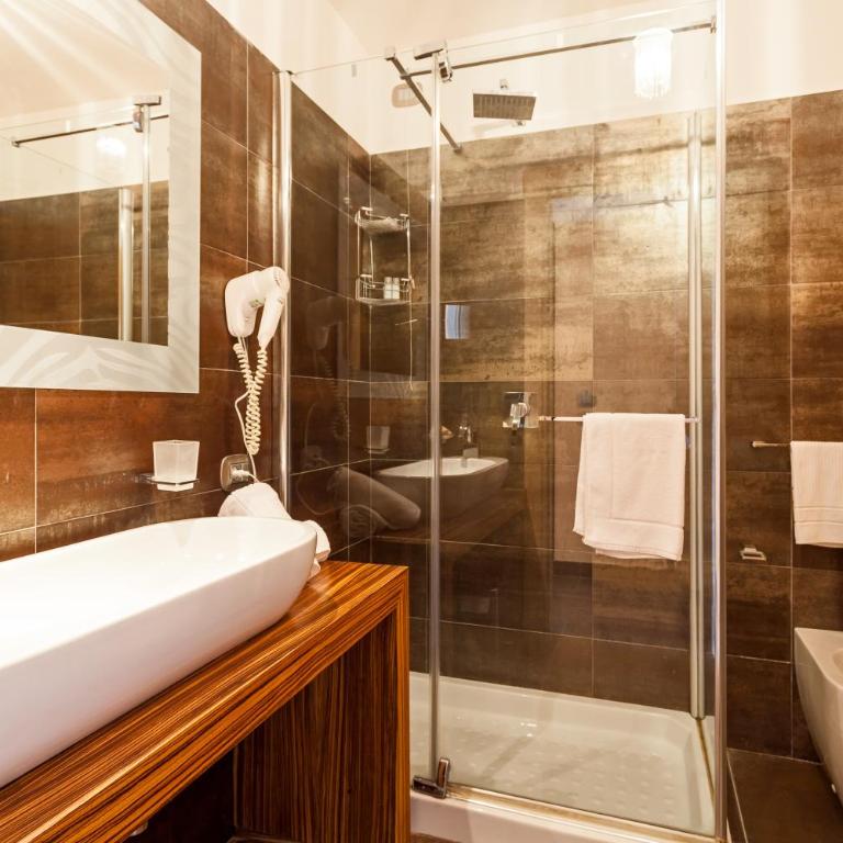 Villa Solaria - One-Bedroom Villa - 18