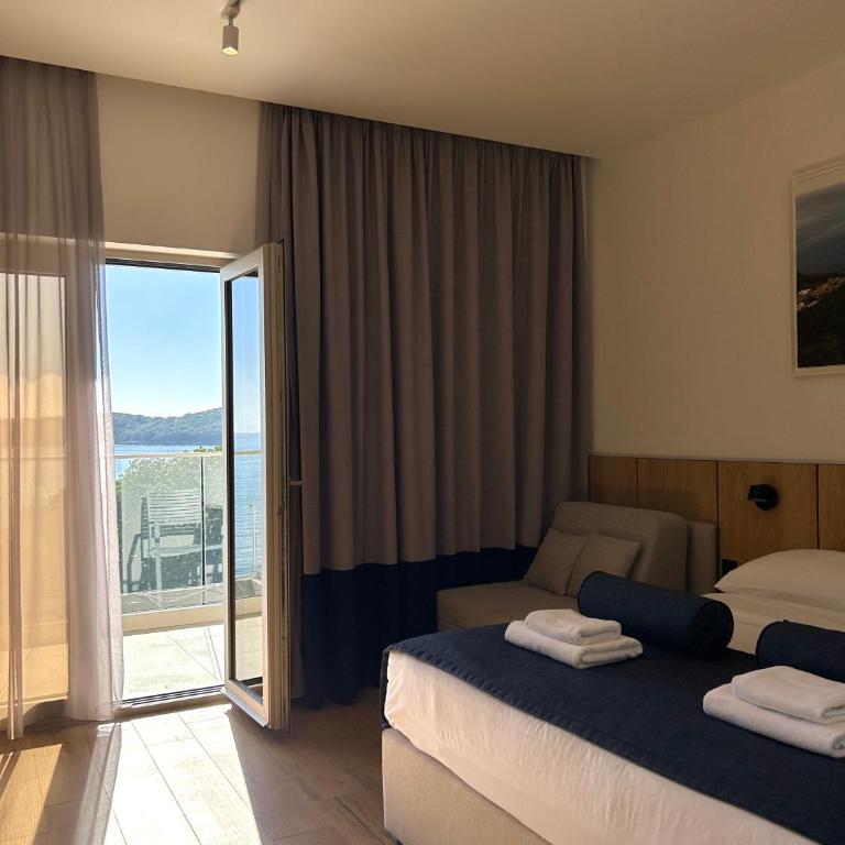 Poseidon The Beach Hotel - Apartman sa 2 Spavaće Sobe - 7