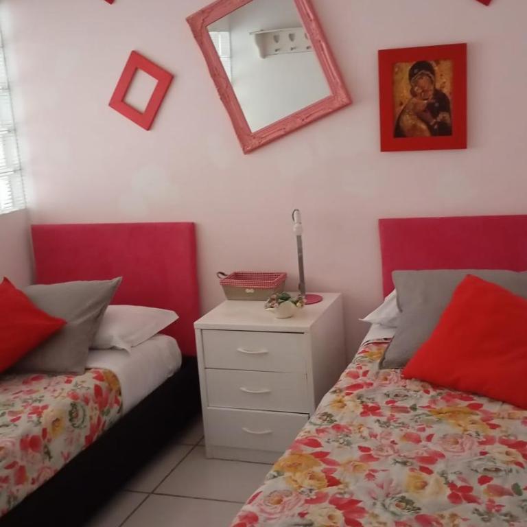 Maison Lubeba - Two-Bedroom Apartment - 17