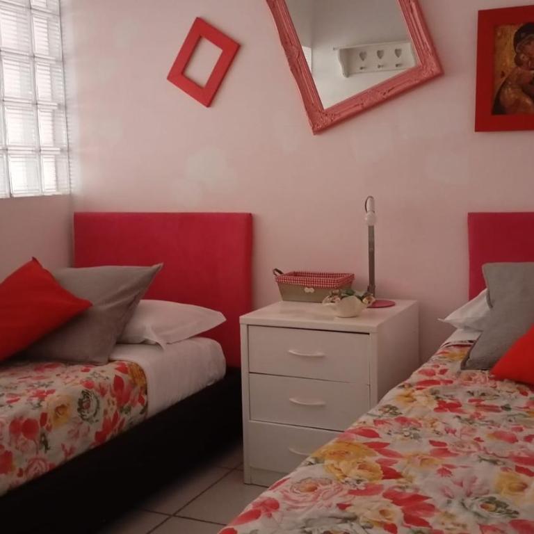 Maison Lubeba - Two-Bedroom Apartment - 18