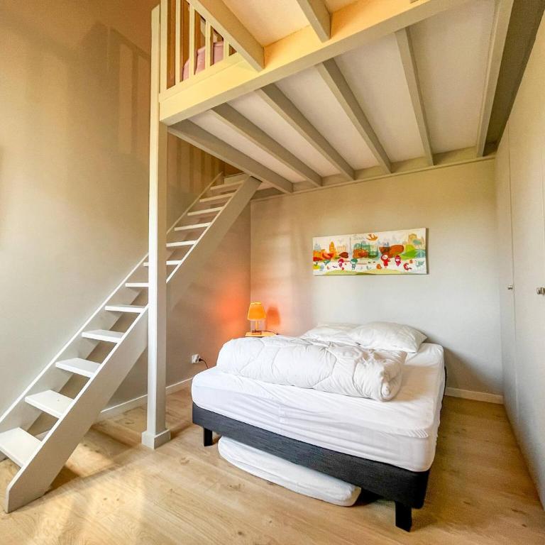 Large lakeside house - Mayvillage - Maison de Vacances 4 Chambres - 13