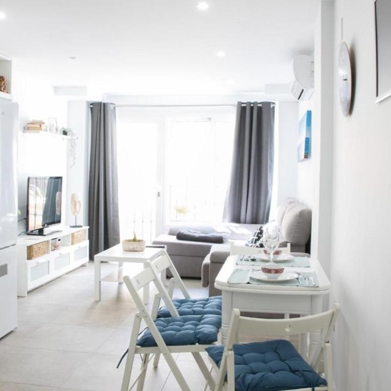 Málaga SEA Apartment Piscina - by N&N LUXE PROPERTIES - Apartamento de 1 dormitorio con vistas a la piscina - 14