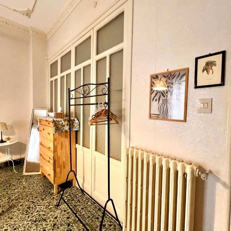 Casa Jolanda B&B - Camera Quadrupla con Bagno Privato Esterno - 1