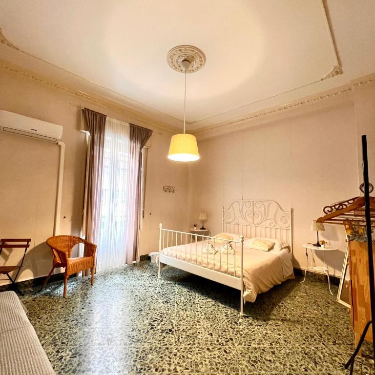 Casa Jolanda B&B - Camera Quadrupla con Bagno Privato Esterno - 3