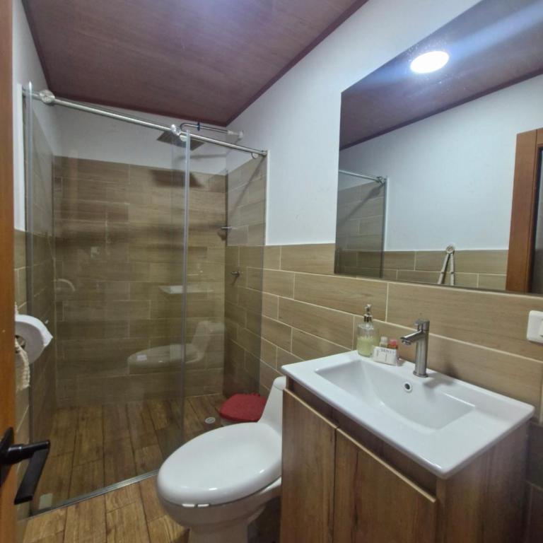 Ecohotel Alflo Inn - Superior Family Room - 4