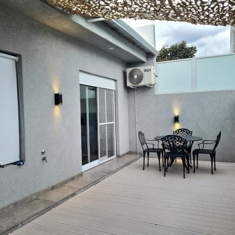 Alquiler Temporario Dpto Lisandro 426 B - Apartamento de 1 dormitorio - 1