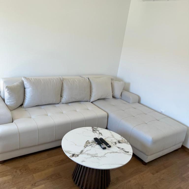 Apartman Lux M Residence PG - Apartman sa 1 Spavaćom Sobom - 2