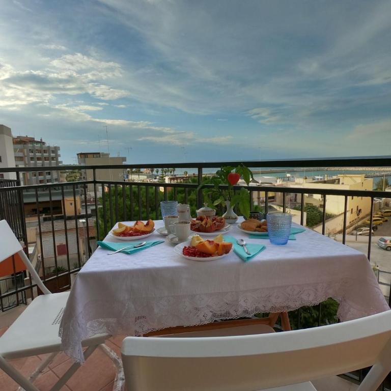 Sunset Home - Camera Matrimoniale con Balcone - 1