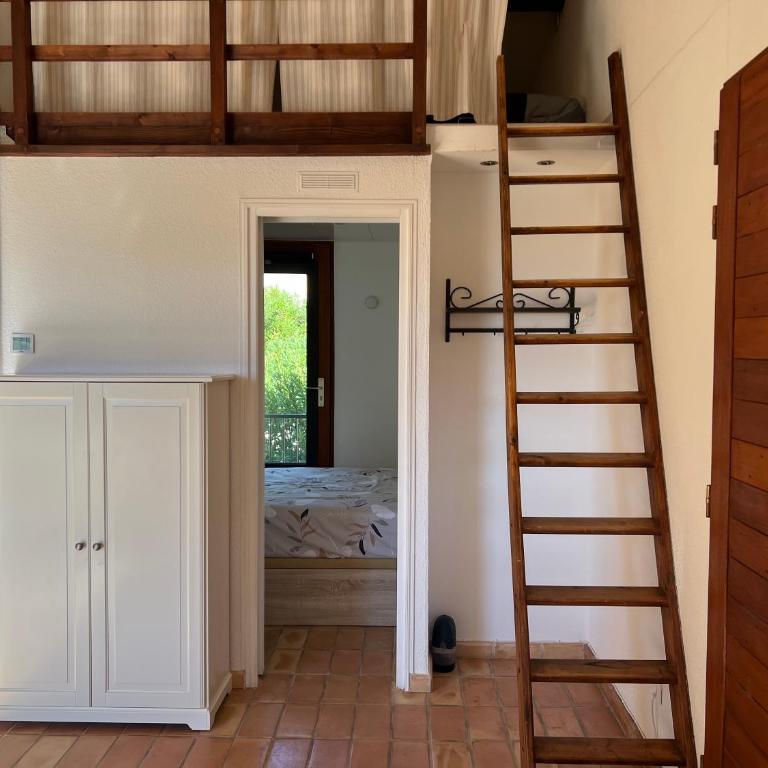 L'appartement Côté Colline à Valcros - Appartement 2 Chambres avec Balcon et Terrasse - 28