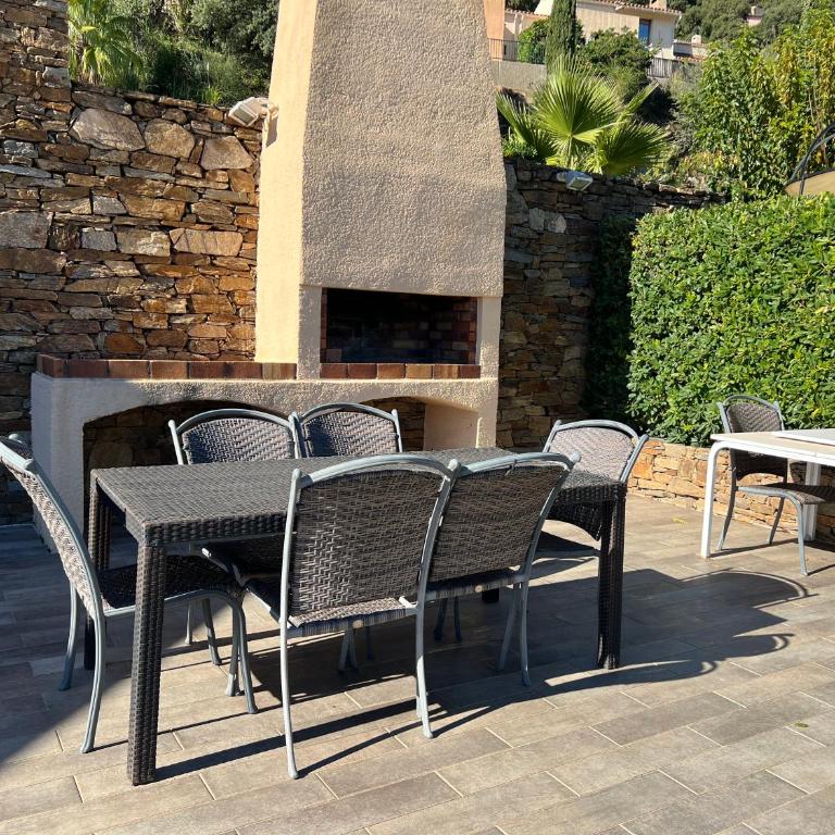 L'appartement Côté Colline à Valcros - Appartement 2 Chambres avec Balcon et Terrasse - 29