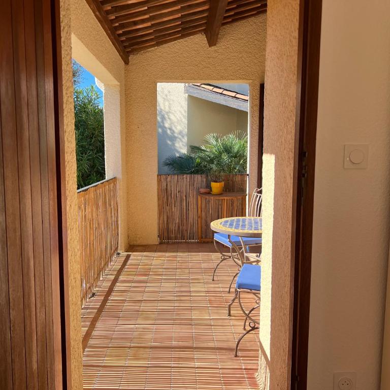 L'appartement Côté Colline à Valcros - Appartement 2 Chambres avec Balcon et Terrasse - 39