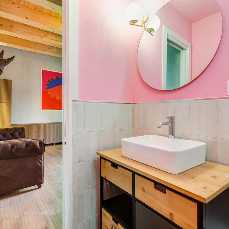 Private Garden Apartment 3 Min Walk to Metro - Appartamento con 1 Camera da Letto e Vista Giardino - 4